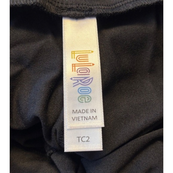 LuLaRoe Womens Leggings Size TC2 Solid Black Noir Plus 18+ NWT - Picture 2 of 3